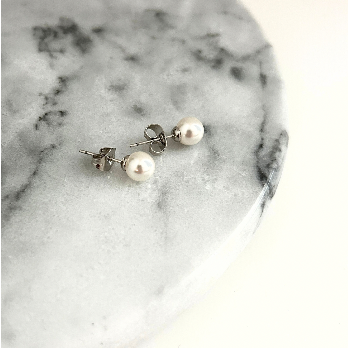 Classic Pearl Stud Earrings for Women – Elegant, Simple, and Versatile Jewelry Piece