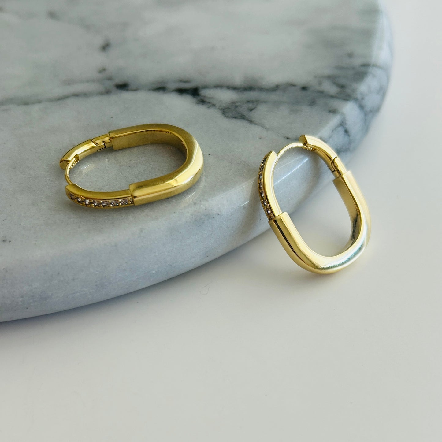 Gold-Plated Oval Hoop Earrings with Rhinestones