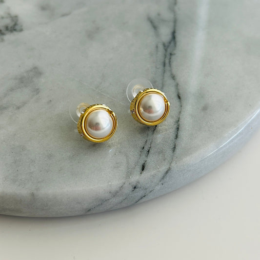 Gold-Plated Pearl Stud Earrings with Rhinestone Accents