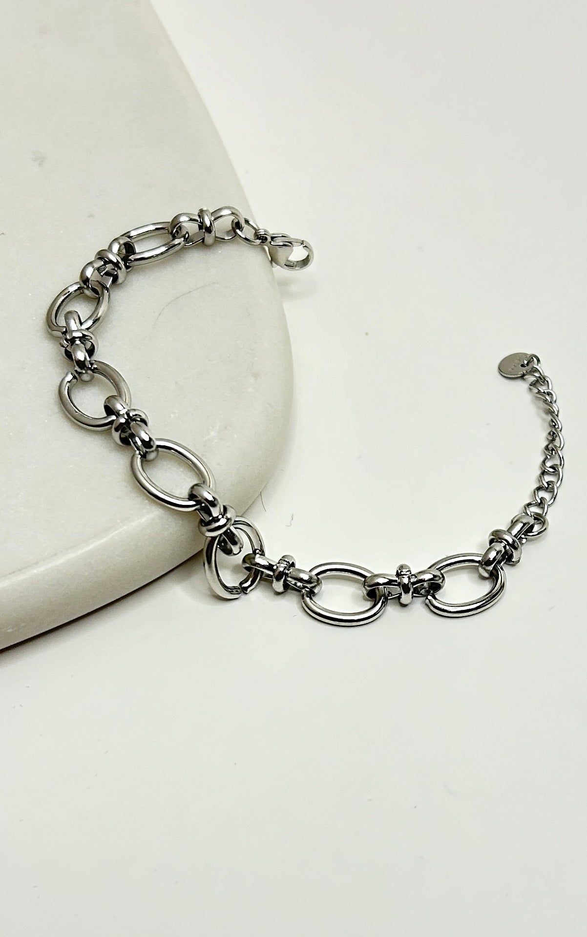 Stainless Steel Chain Link Bracelet – Durable and Allergy-Friendly