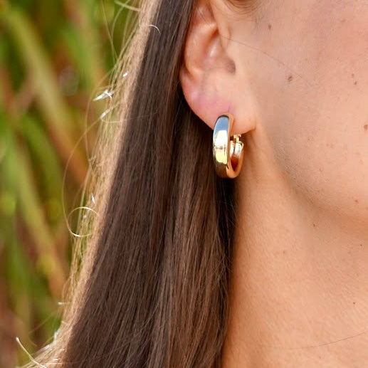 Classic Chunky Gold-Plated Hoop Earrings – Timeless Elegance for Everyday and Special Occasions