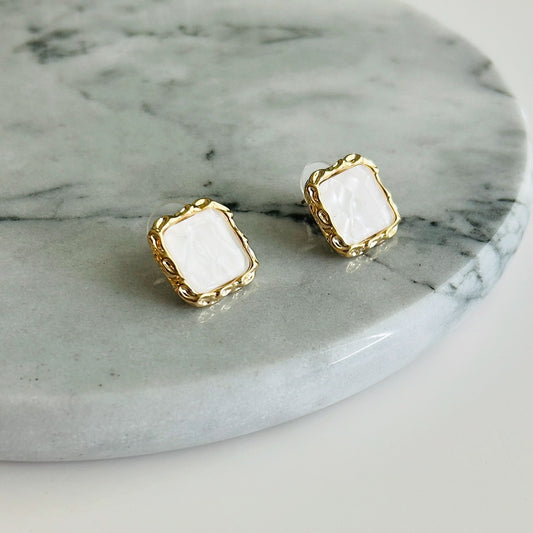 Gold-Plated Square Stud Earrings with Mother-of-Pearl Design