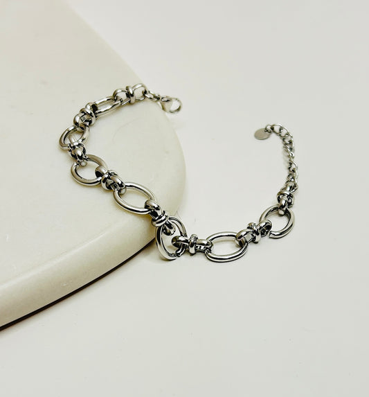 Stainless Steel Chain Link Bracelet – Durable and Allergy-Friendly