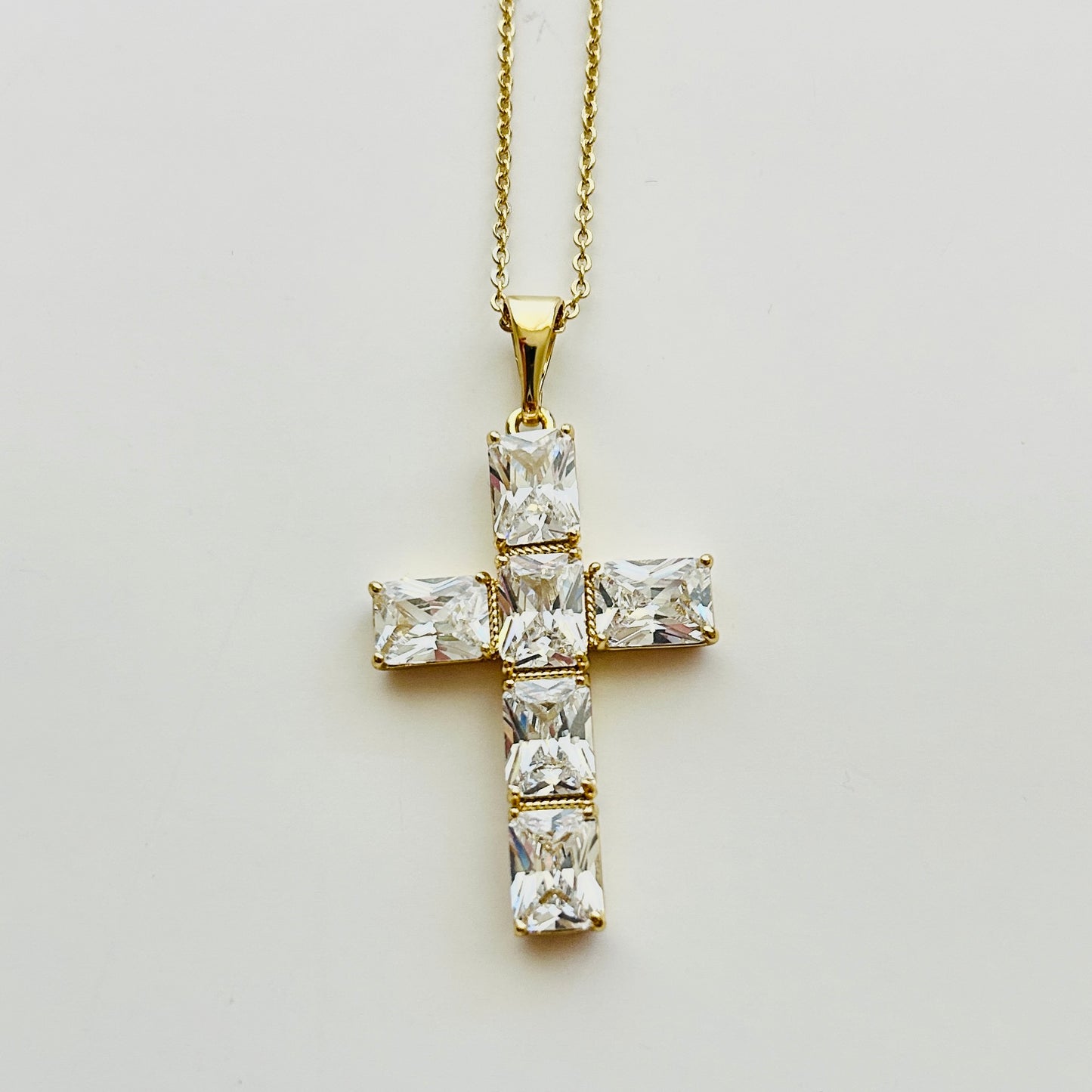 Gold-Plated Pendant Necklace with Sparkling Cubic Zirconia