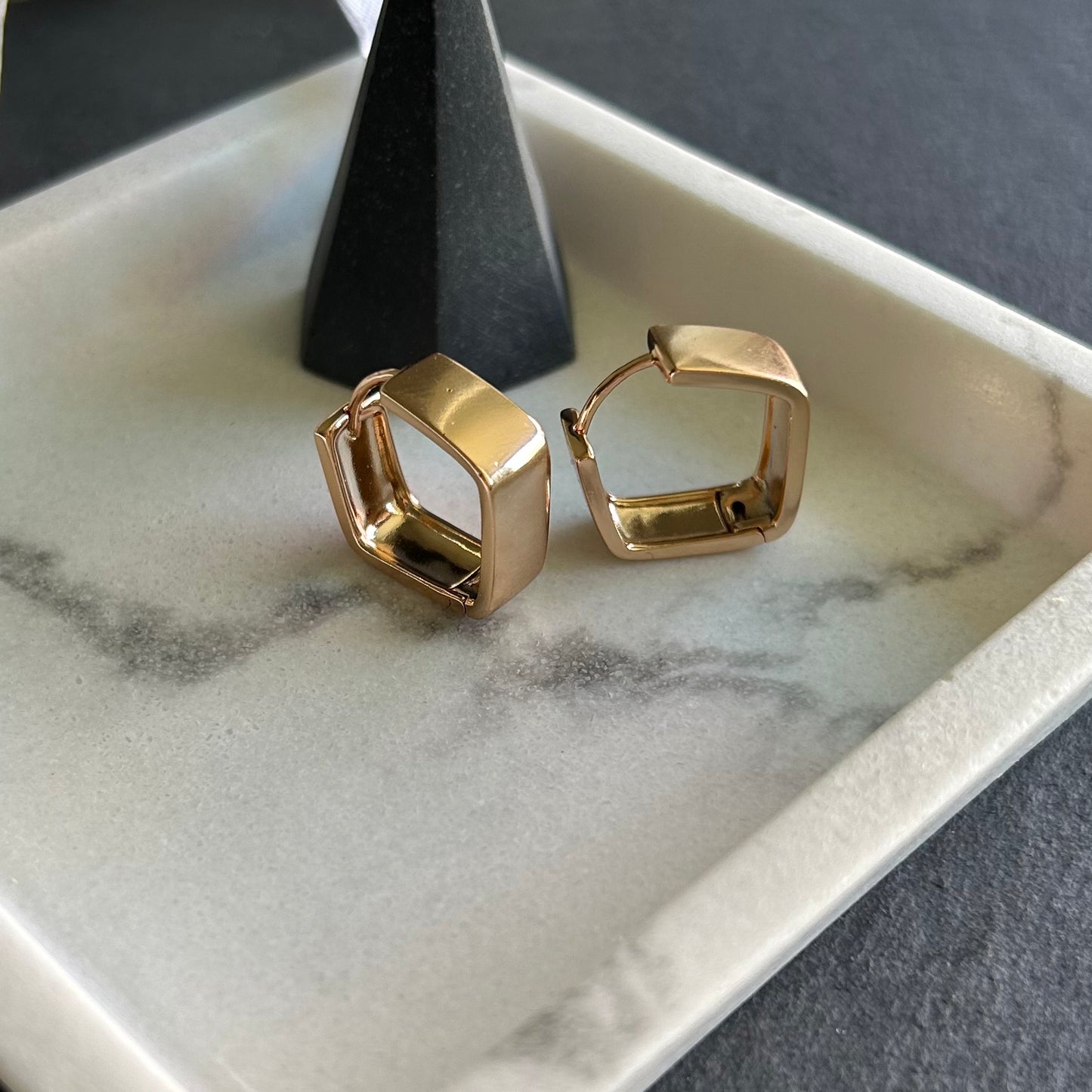 Geometric Hoop Earrings – Gold-Plated Stainless Steel